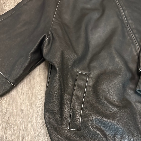 Wild Fable's Women's Distressed Faux Leather Bomber Jacket - Picture 8 of 16